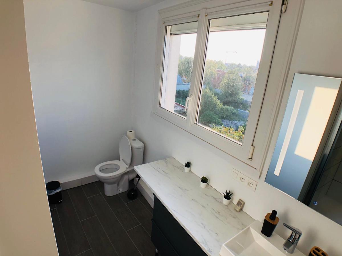Charmant Appartement 1-4 Personnes, Proche Centre Avec Parking Nantes Exterior foto